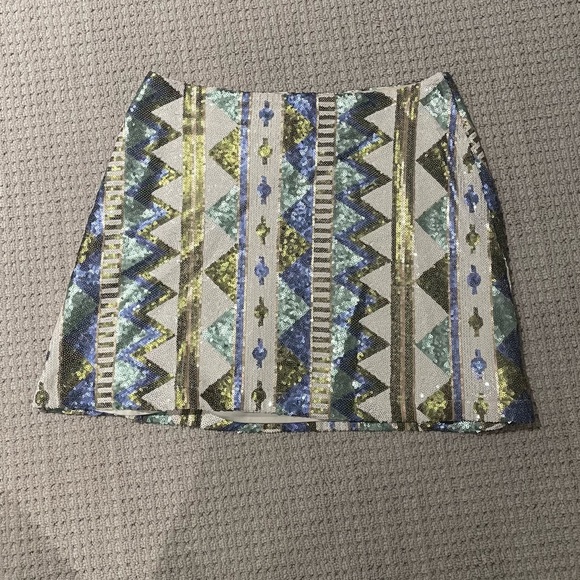 Sequin mini skirt - Picture 2 of 4